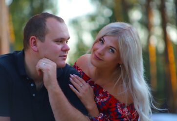 2 Keys: Give up Judging and Create Lifelong Connections