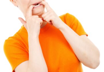 5 Secrets That Will TRANSFORM Your Fear Of Commitment — And His, Too